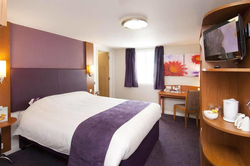 Premier Inn 콜체스터 외부 사진